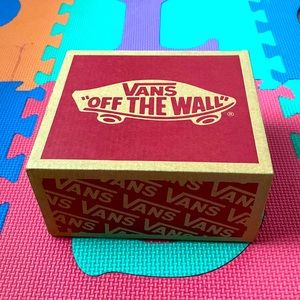 Kids shoes - boys & girls, size 6